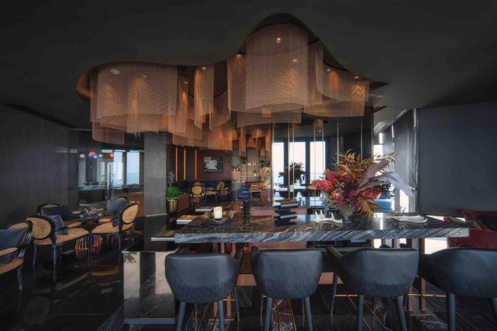 Edge Bj Apartemen
