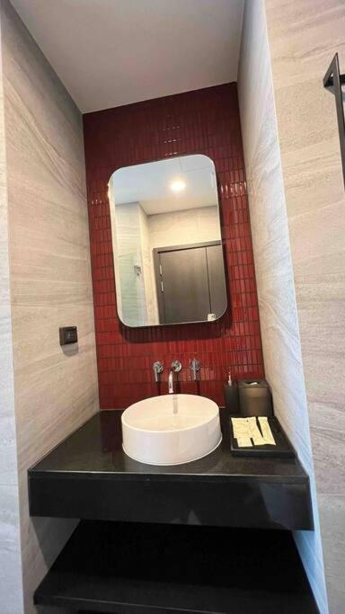 Edge Bj Apartemen Pattaya